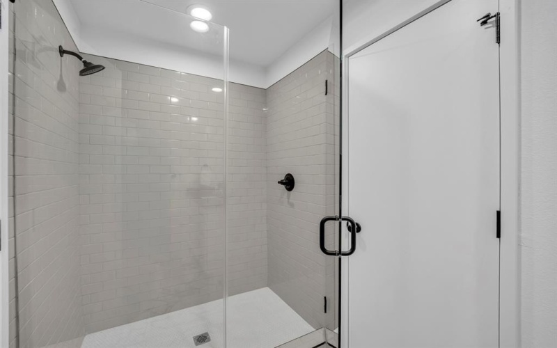 5806 Bryan Parkway #4, Dallas, TX 75206, 2 Habitaciones Habitaciones , ,2 BañosBaños,Residential Lease,En Alquiler,5806 Bryan Parkway,20970520