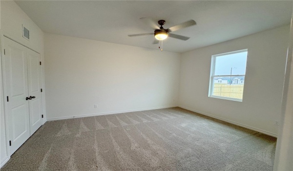 7822 Spiderman Drive, Corpus Christi, TX 78414, 4 Habitaciones Habitaciones , ,3 BañosBaños,Residential,En Venta,7822 Spiderman Drive,444321