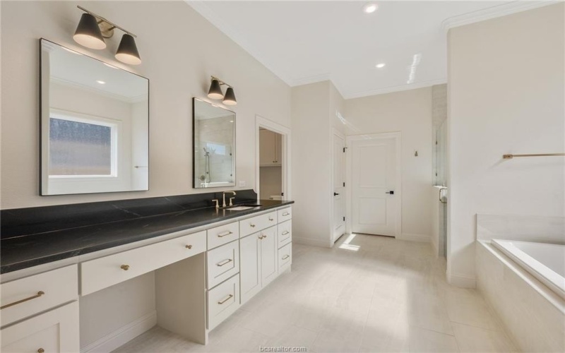 4277 Padova, College Station, TX 77845, 5 Bedrooms Bedrooms, ,5 BathroomsBathrooms,Residential,For Sale,4277 Padova,24012098