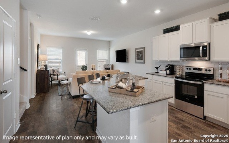 14815 Sabine Loop Road, San Antonio, TX 78253, 5 Habitaciones Habitaciones , ,3 BañosBaños,Residential,En Venta,14815 Sabine Loop Road,1875993