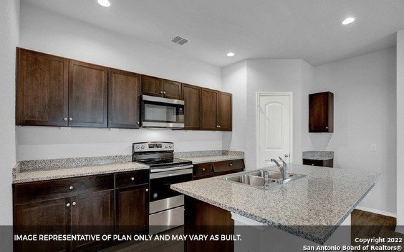 21051 Watercourse Way, San Antonio, TX 78266, 4 Habitaciones Habitaciones , ,2 BañosBaños,Residential,En Venta,21051 Watercourse Way,1876000