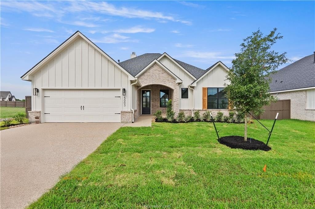 5003 Royal Arch Drive, Bryan, TX 77802, 3 Bedrooms Bedrooms, ,2 BathroomsBathrooms,Residential,For Sale,5003 Royal Arch Drive,25001751