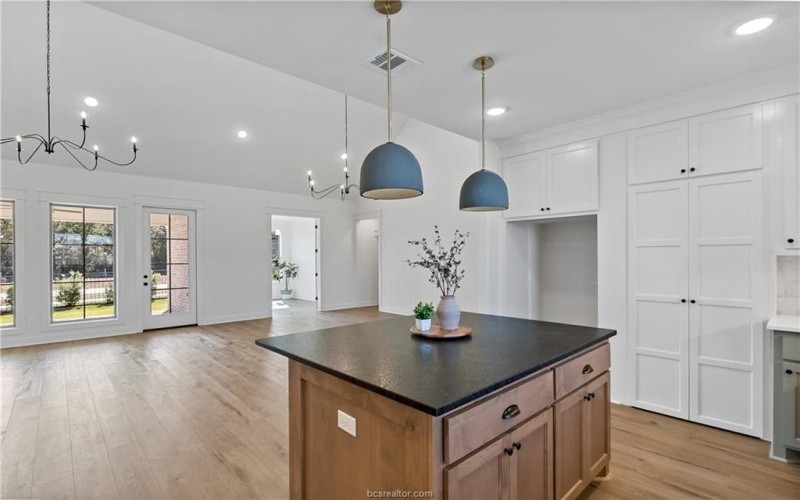 2160 Madden, College Station, TX 77845, 4 Bedrooms Bedrooms, ,3 BathroomsBathrooms,Residential,For Sale,2160 Madden,25005909