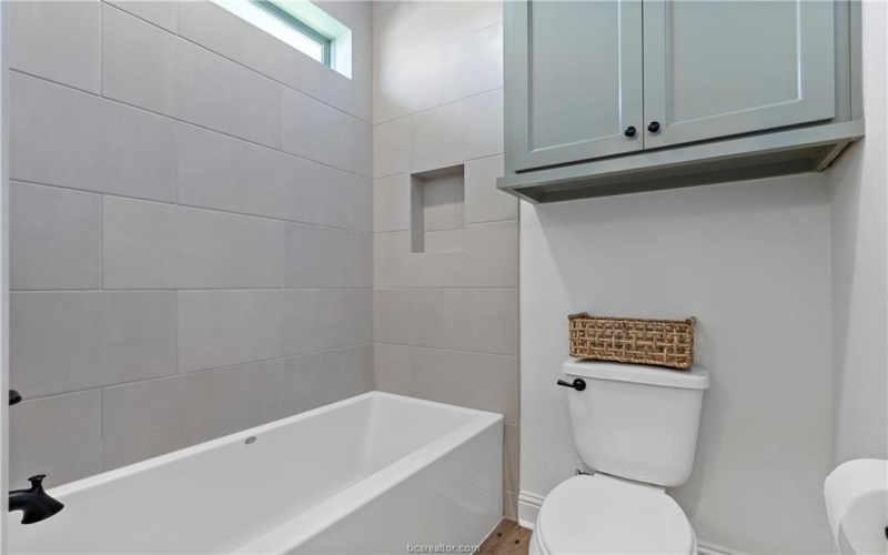 2160 Madden, College Station, TX 77845, 4 Bedrooms Bedrooms, ,3 BathroomsBathrooms,Residential,For Sale,2160 Madden,25005909
