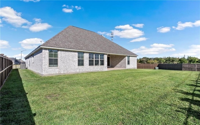 2160 Madden, College Station, TX 77845, 4 Bedrooms Bedrooms, ,3 BathroomsBathrooms,Residential,For Sale,2160 Madden,25005909