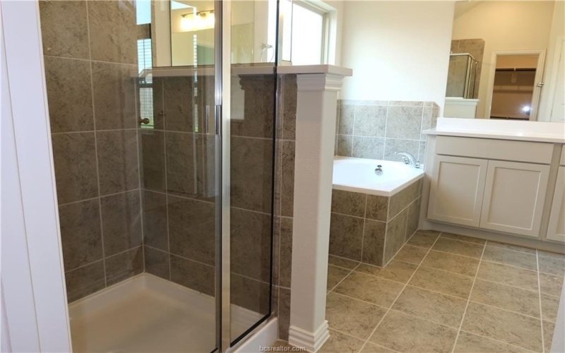 6306 Fulton Drive, College Station, TX 77845, 4 Habitaciones Habitaciones , ,3 BañosBaños,Residential Lease,En Alquiler,6306 Fulton Drive,25007004