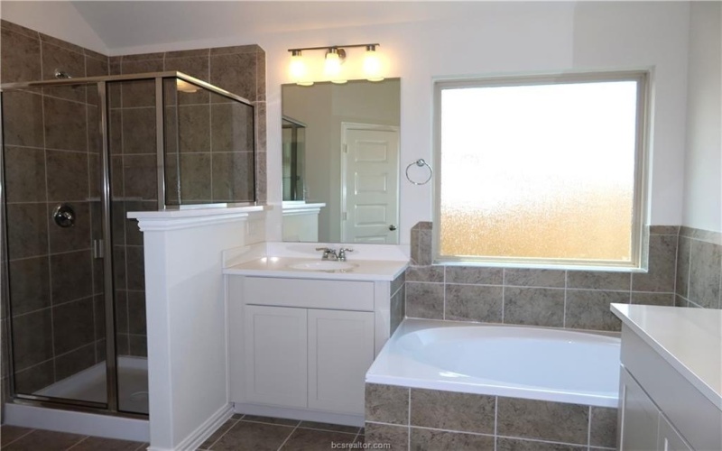 6306 Fulton Drive, College Station, TX 77845, 4 Habitaciones Habitaciones , ,3 BañosBaños,Residential Lease,En Alquiler,6306 Fulton Drive,25007004