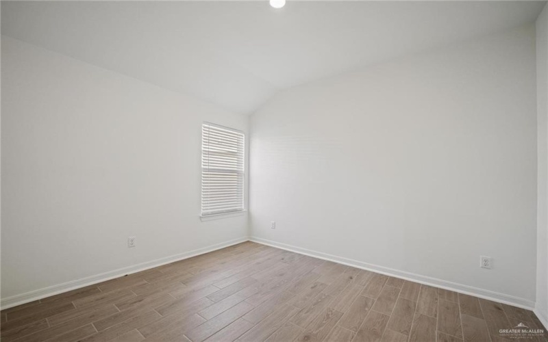 8306 N 34th Lane, McAllen, TX 78504, 3 Bedrooms Bedrooms, ,2 BathroomsBathrooms,Residential,For Sale,8306 N 34th Lane,473790