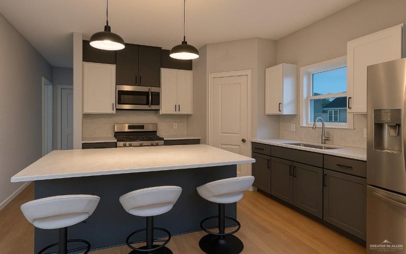 604 N Onyx Avenue, Edinburg, TX 78541, 3 Habitaciones Habitaciones , ,2 BañosBaños,Residential,En Venta,604 N Onyx Avenue,473797