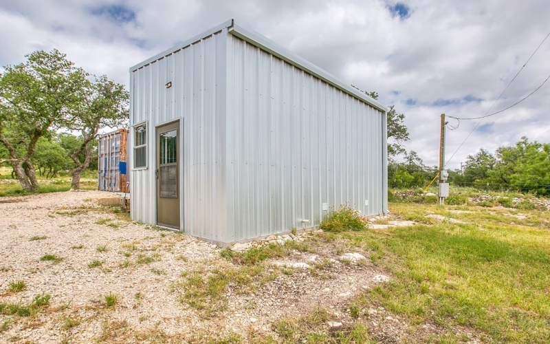 19621 Bluff Rd, Christoval, TX 76935, ,Commercial Sale,En Venta,19621 Bluff Rd,127869