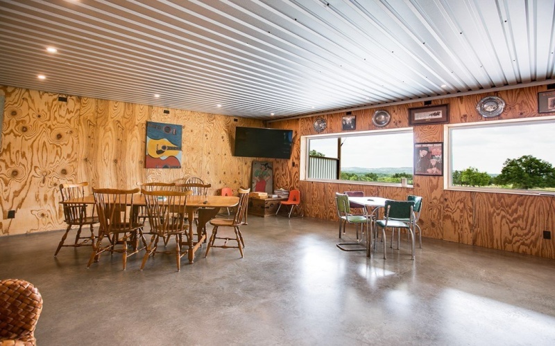 19621 Bluff Rd, Christoval, TX 76935, ,Commercial Sale,En Venta,19621 Bluff Rd,127869
