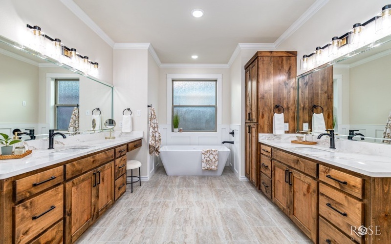 5034 Scarlet Oak Lane, San Angelo, TX 76904, 3 Bedrooms Bedrooms, ,2 BathroomsBathrooms,Residential,For Sale,5034 Scarlet Oak Lane,127875