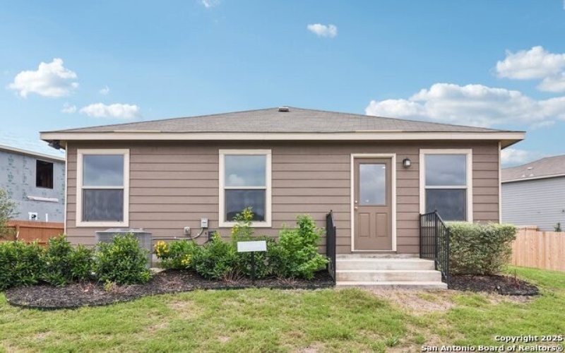 10407 Caddo, San Antonio, TX 78224, 3 Bedrooms Bedrooms, ,2 BathroomsBathrooms,Residential Lease,For Rent,10407 Caddo,1876082
