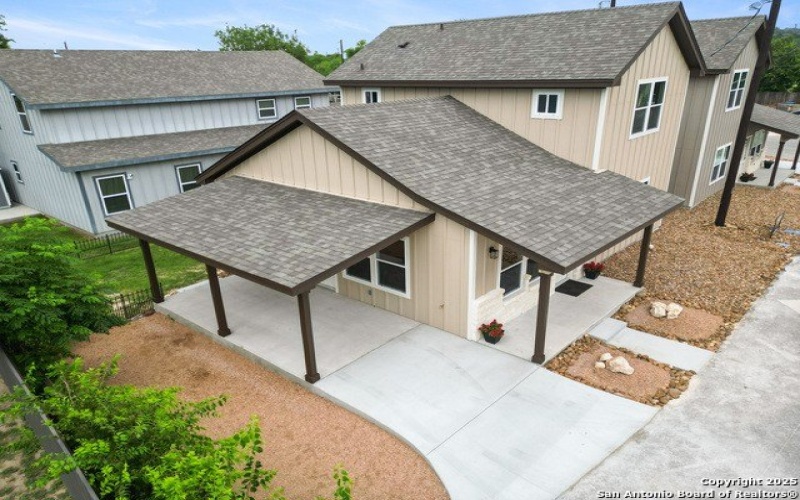 302 Riley Way, Kerrville, TX 78028, 3 Bedrooms Bedrooms, ,2 BathroomsBathrooms,Residential,For Sale,302 Riley Way,1876091
