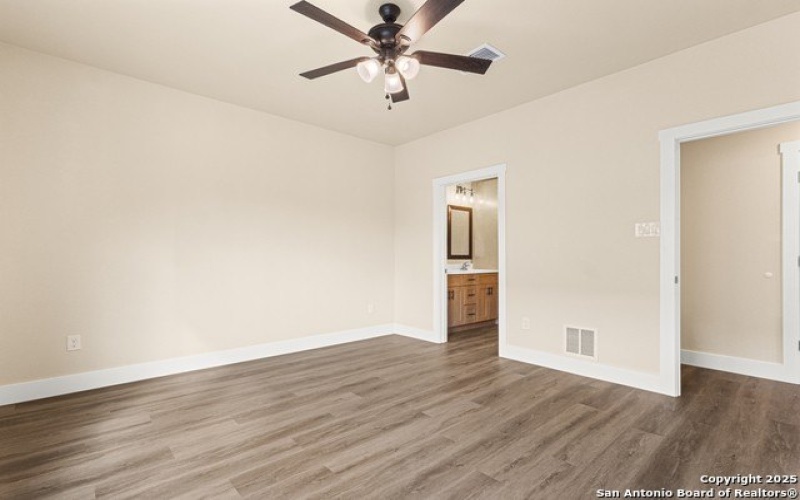 304 Riley Way, Kerrville, TX 78028, 3 Bedrooms Bedrooms, ,2 BathroomsBathrooms,Residential,For Sale,304 Riley Way,1876118