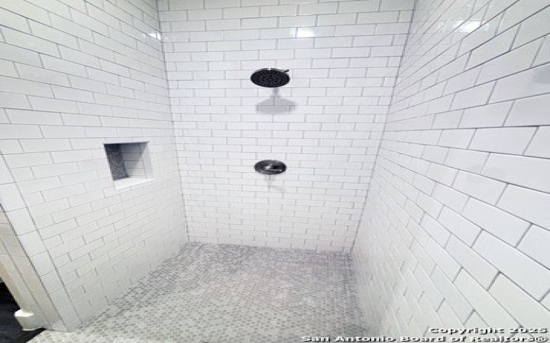 304 Riley Way, Kerrville, TX 78028, 3 Bedrooms Bedrooms, ,2 BathroomsBathrooms,Residential,For Sale,304 Riley Way,1876118