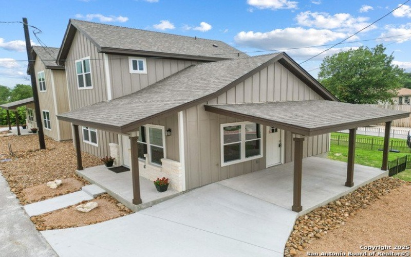 304 Riley Way, Kerrville, TX 78028, 3 Bedrooms Bedrooms, ,2 BathroomsBathrooms,Residential,For Sale,304 Riley Way,1876118