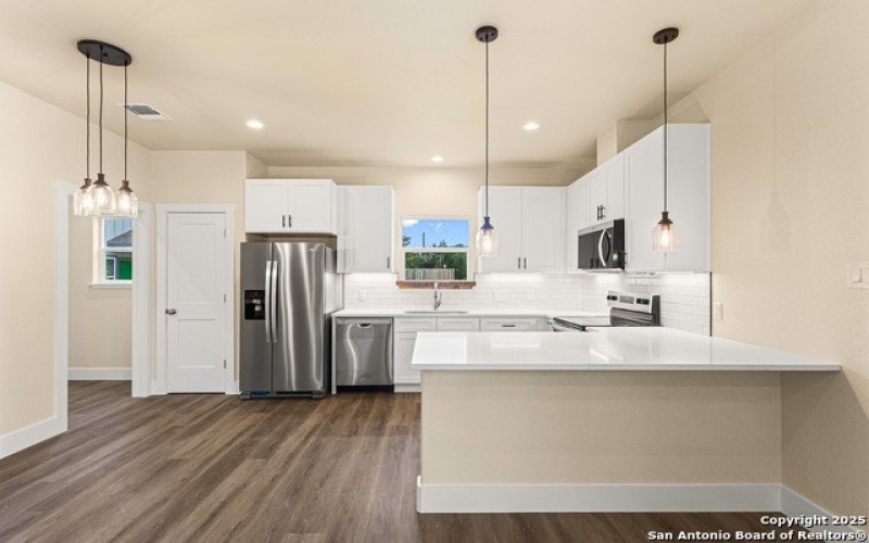 304 Riley Way, Kerrville, TX 78028, 3 Bedrooms Bedrooms, ,2 BathroomsBathrooms,Residential,For Sale,304 Riley Way,1876118