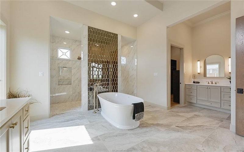 2317 Storyteller Court, College Station, TX 77845-2223, 5 Bedrooms Bedrooms, ,7 BathroomsBathrooms,Residential,For Sale,2317 Storyteller Court,24013303