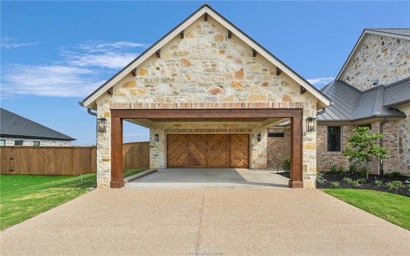 2317 Storyteller Court, College Station, TX 77845-2223, 5 Bedrooms Bedrooms, ,7 BathroomsBathrooms,Residential,For Sale,2317 Storyteller Court,24013303