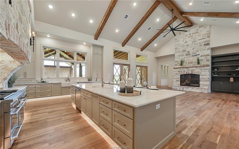 2317 Storyteller Court, College Station, TX 77845-2223, 5 Bedrooms Bedrooms, ,7 BathroomsBathrooms,Residential,For Sale,2317 Storyteller Court,24013303