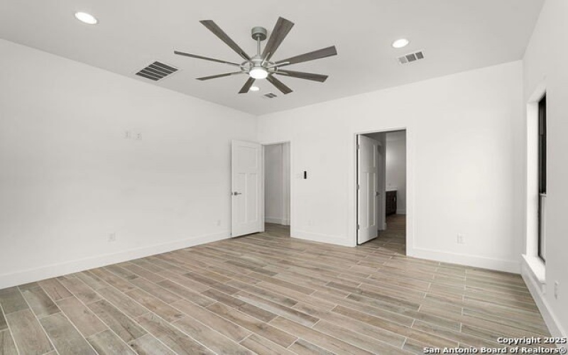 249 Sandpiper Lane, McQueeney, TX 78123, 3 Bedrooms Bedrooms, ,2 BathroomsBathrooms,Residential,For Sale,249 Sandpiper Lane,1876210