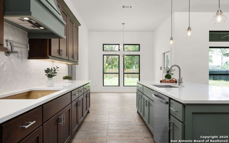 249 Sandpiper Lane, McQueeney, TX 78123, 3 Bedrooms Bedrooms, ,2 BathroomsBathrooms,Residential,For Sale,249 Sandpiper Lane,1876210