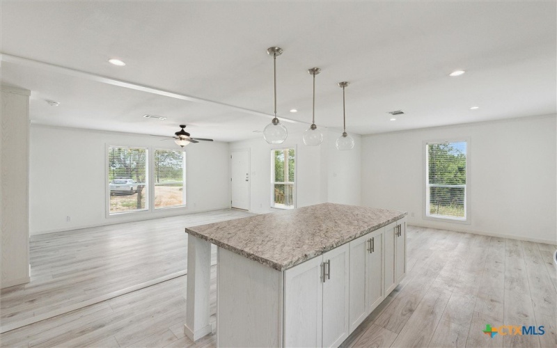 855 Roosevelt Road, Luling, TX 78648, 4 Bedrooms Bedrooms, ,2 BathroomsBathrooms,Residential,For Sale,855 Roosevelt Road,583554