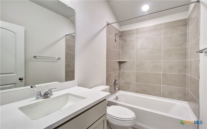 2588 Gideon Lane, New Braunfels, TX 78130, 3 Bedrooms Bedrooms, ,2 BathroomsBathrooms,Residential,For Sale,2588 Gideon Lane,583602