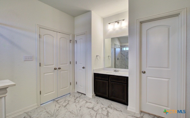 2585 Gideon Lane, New Braunfels, TX 78130, 4 Bedrooms Bedrooms, ,3 BathroomsBathrooms,Residential,For Sale,2585 Gideon Lane,583615