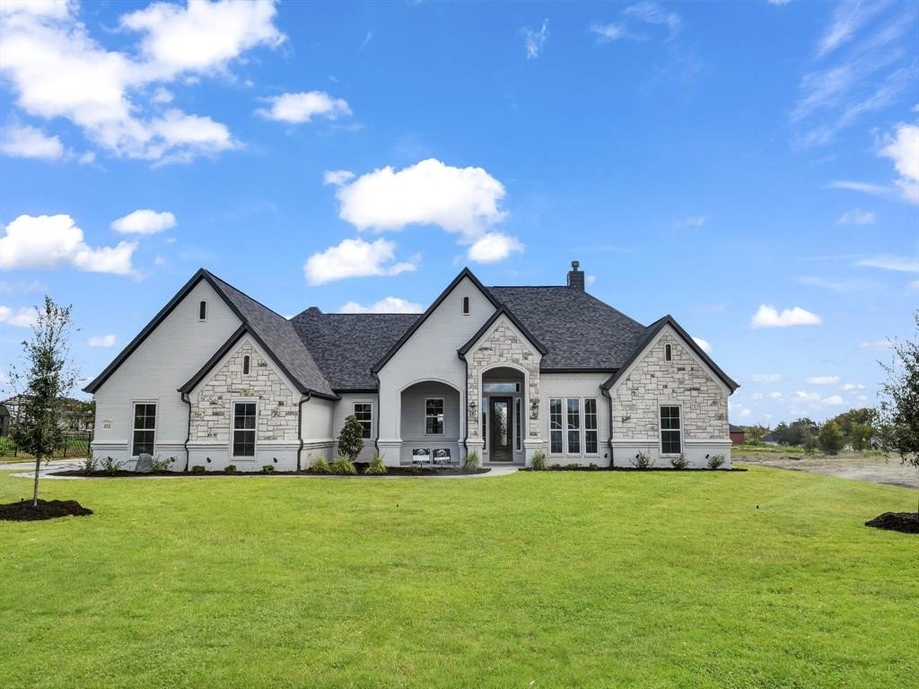 233 Coalson Crossing, Azle, TX 76020, 4 Bedrooms Bedrooms, ,2 BathroomsBathrooms,Residential,For Sale,233 Coalson Crossing,20900504