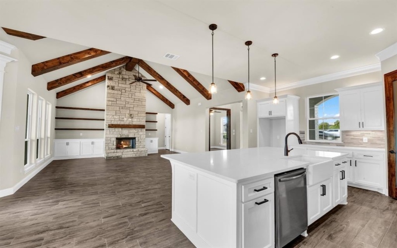 233 Coalson Crossing, Azle, TX 76020, 4 Bedrooms Bedrooms, ,2 BathroomsBathrooms,Residential,For Sale,233 Coalson Crossing,20900504