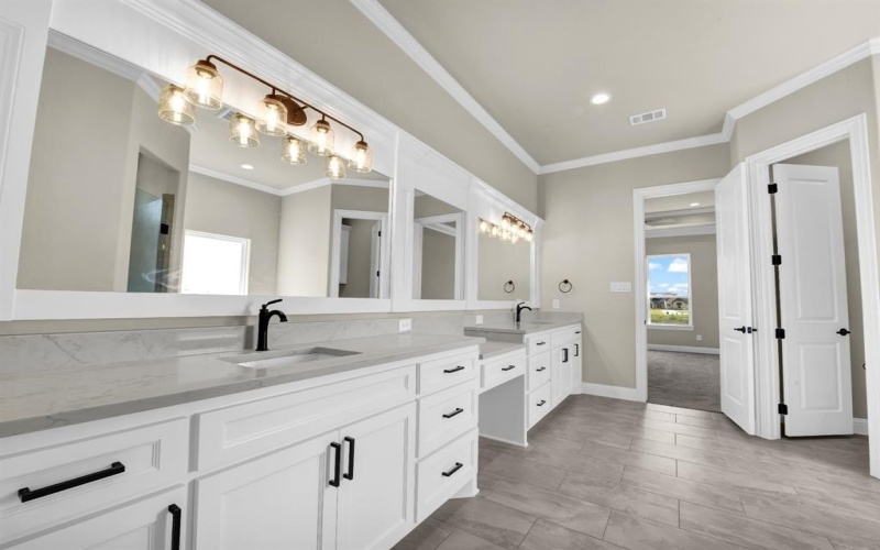 233 Coalson Crossing, Azle, TX 76020, 4 Bedrooms Bedrooms, ,2 BathroomsBathrooms,Residential,For Sale,233 Coalson Crossing,20900504