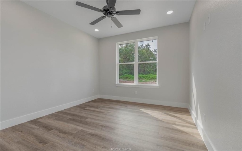 4374 Berkshire, Franklin, TX 77856, 4 Bedrooms Bedrooms, ,3 BathroomsBathrooms,Residential,For Sale,4374 Berkshire,24013711