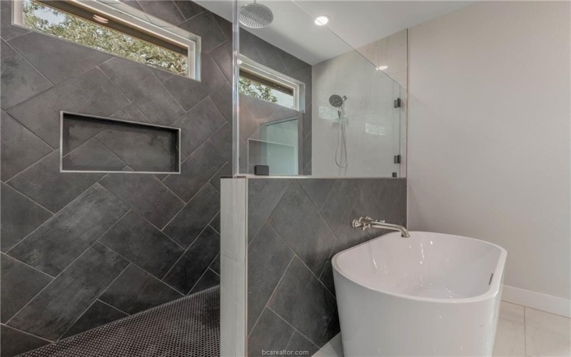 4374 Berkshire, Franklin, TX 77856, 4 Bedrooms Bedrooms, ,3 BathroomsBathrooms,Residential,For Sale,4374 Berkshire,24013711