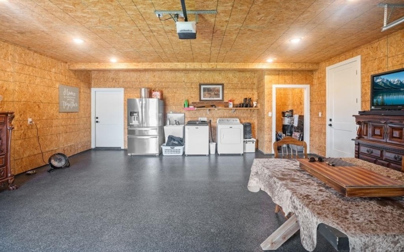 4949 County Road 2208, Greenville, TX 75402, 4 Habitaciones Habitaciones , ,3 BañosBaños,Residential,En Venta,4949 County Road 2208,20953495