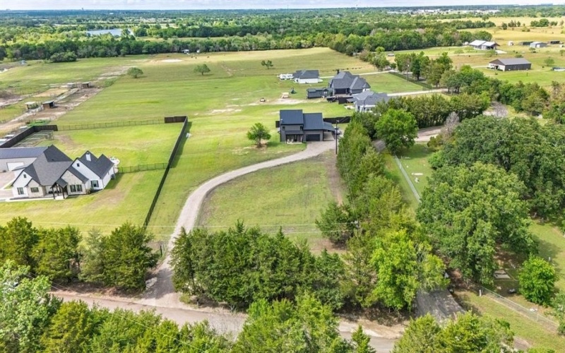 4949 County Road 2208, Greenville, TX 75402, 4 Habitaciones Habitaciones , ,3 BañosBaños,Residential,En Venta,4949 County Road 2208,20953495