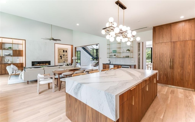 10142 Coppedge Lane, Dallas, TX 75229, 5 Bedrooms Bedrooms, ,6 BathroomsBathrooms,Residential,For Sale,10142 Coppedge Lane,20969760