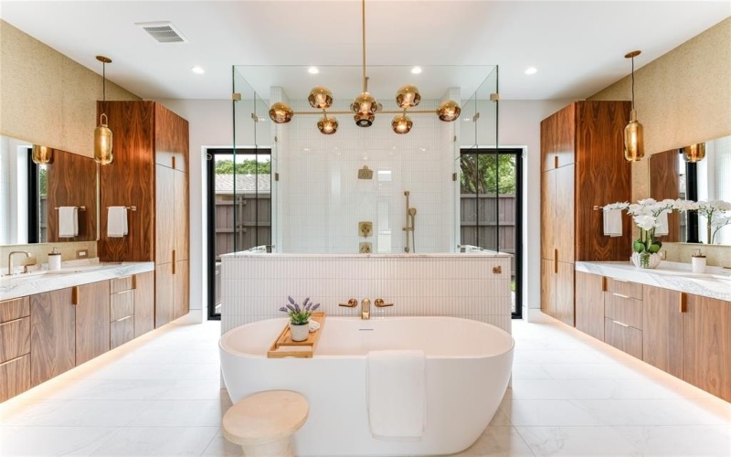 10142 Coppedge Lane, Dallas, TX 75229, 5 Bedrooms Bedrooms, ,6 BathroomsBathrooms,Residential,For Sale,10142 Coppedge Lane,20969760
