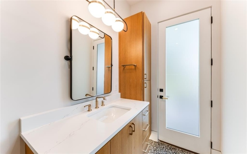 10142 Coppedge Lane, Dallas, TX 75229, 5 Bedrooms Bedrooms, ,6 BathroomsBathrooms,Residential,For Sale,10142 Coppedge Lane,20969760