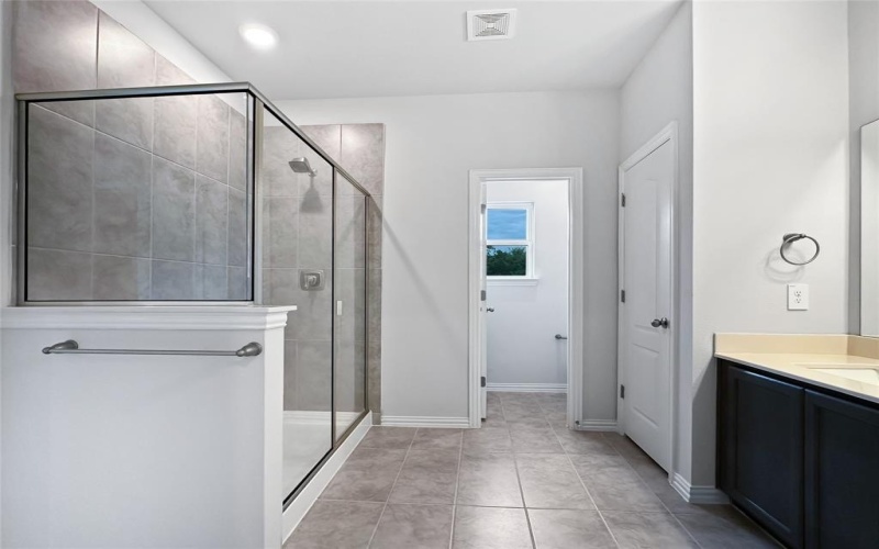 1250 Lamar Drive, Lewisville, TX 75077, 3 Habitaciones Habitaciones , ,2 BañosBaños,Residential Lease,En Alquiler,1250 Lamar Drive,20970711