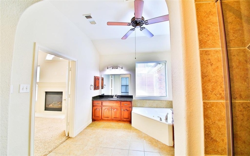 778 Fall River Drive, Frisco, TX 75033, 4 Bedrooms Bedrooms, ,5 BathroomsBathrooms,Residential Lease,For Rent,778 Fall River Drive,20970755