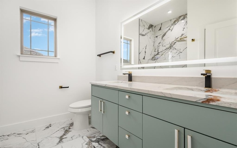 1022 Bow Street, Rockwall, TX 75087, 4 Bedrooms Bedrooms, ,5 BathroomsBathrooms,Residential,For Sale,1022 Bow Street,20970763