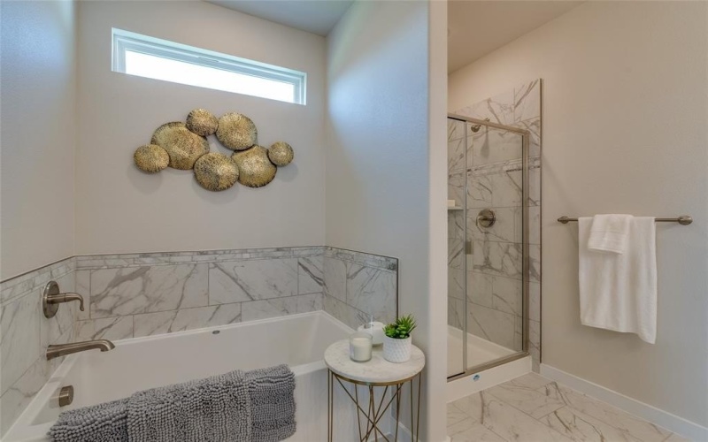 605 Kyle Drive, Tioga, TX 76271, 4 Bedrooms Bedrooms, ,3 BathroomsBathrooms,Residential,For Sale,605 Kyle Drive,20970839