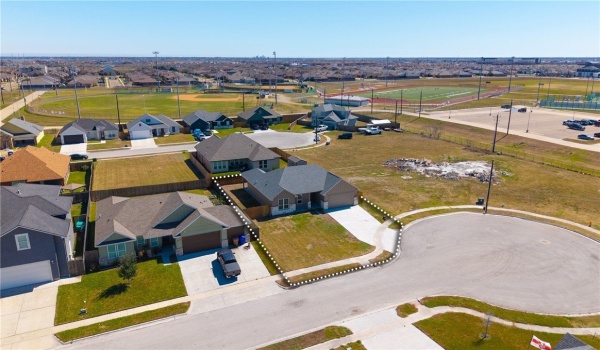 3518 Pineda Street, Corpus Christi, TX 78414, 3 Bedrooms Bedrooms, ,2 BathroomsBathrooms,Residential,For Sale,3518 Pineda Street,455798