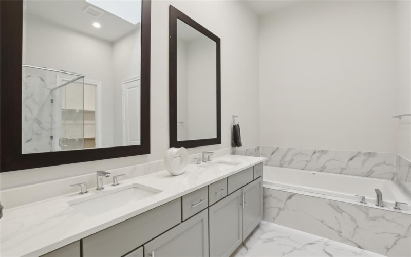 1468 N Avenue, Plano, TX 75074, 3 Bedrooms Bedrooms, ,2 BathroomsBathrooms,Residential,For Sale,1468 N Avenue,20970868