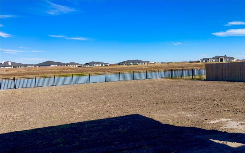 1542 GEMINI ACRES Drive, Corpus Christi, TX 78415, 4 Habitaciones Habitaciones , ,3 BañosBaños,Residential,En Venta,1542 GEMINI ACRES Drive,455799