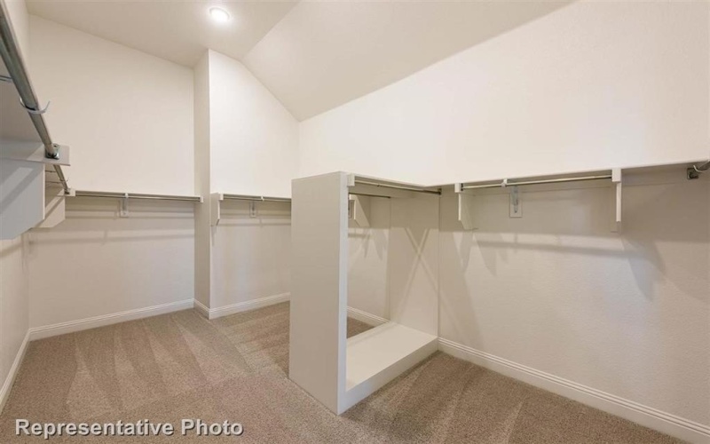 916 Roys Drive, Rockwall, TX 75087, 4 Bedrooms Bedrooms, ,5 BathroomsBathrooms,Residential,For Sale,916 Roys Drive,20970949