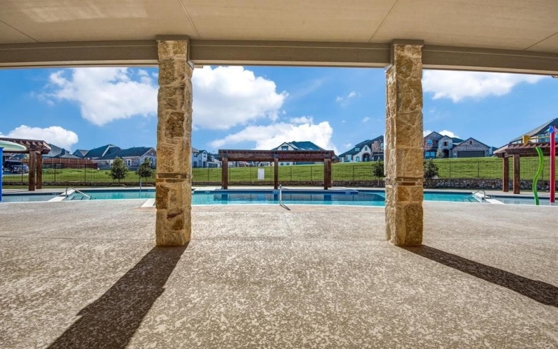 1104 Cascades Drive, Justin, TX 76247, 4 Bedrooms Bedrooms, ,3 BathroomsBathrooms,Residential,For Sale,1104 Cascades Drive,20971001