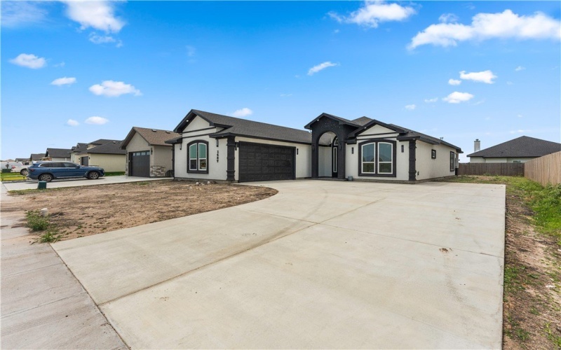 1437 Jack Chesney, Corpus Christi, TX 78415, 4 Bedrooms Bedrooms, ,3 BathroomsBathrooms,Residential,For Sale,1437 Jack Chesney,455811